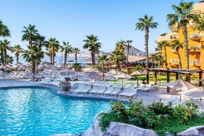 1 bedroom - 1BD Del Palmar Stunning Views Resort in Cabo (Cabo San Lucas)