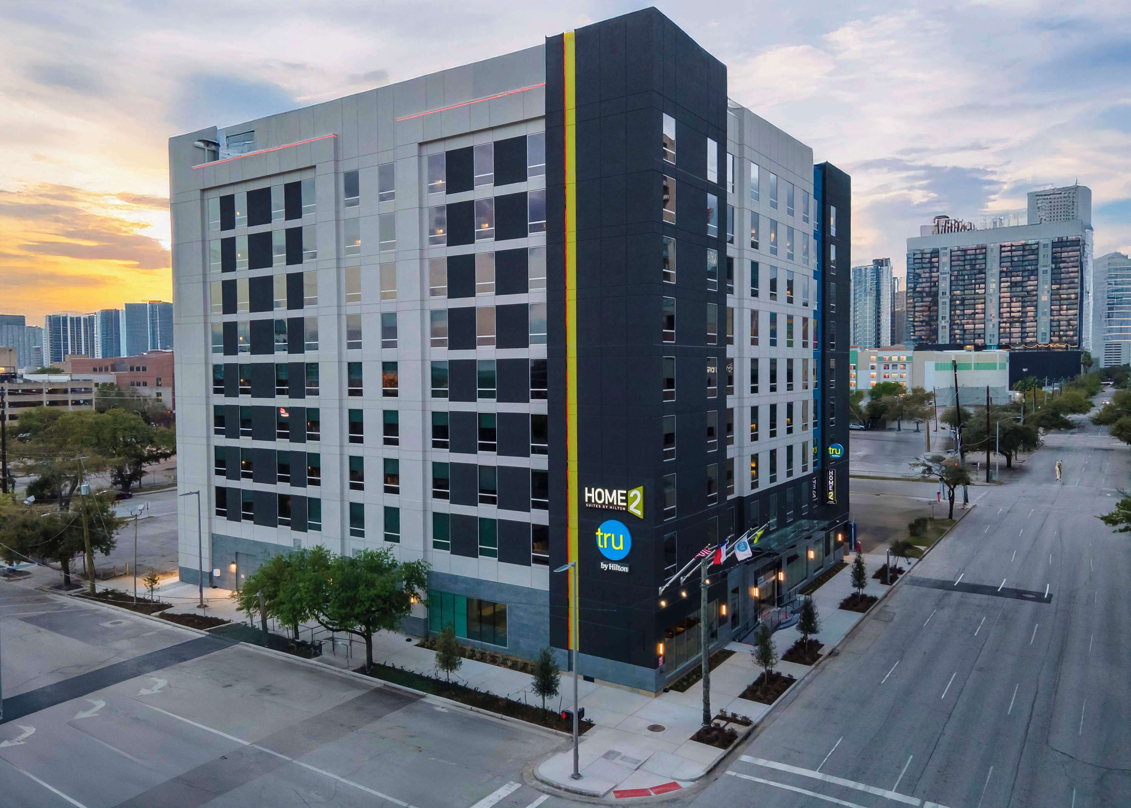 Photo - Tru by Hilton Houston Downtown Convention Center
