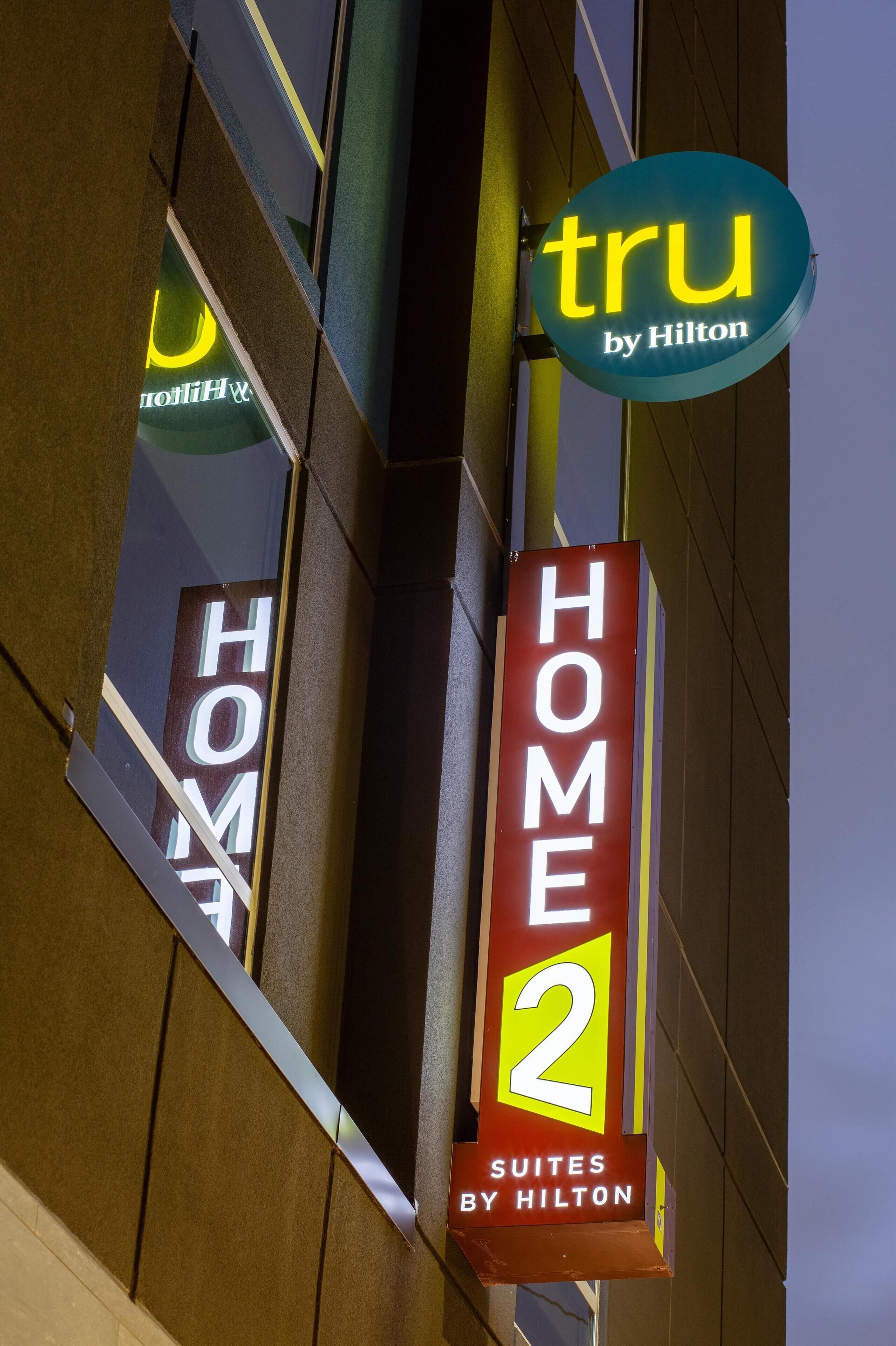 Photo - Tru by Hilton Houston Downtown Convention Center