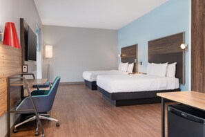Room, 2 Queen Beds, Accessible (Mobility & Hearing, Roll-in Shower) - Tru by Hilton Houston Downtown Convention Center (Houston)
