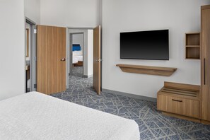 Suite, Meerdere bedden, toegankelijk voor mindervaliden (Roll-In Shower) | Een strijkplank/strijkijzer, gratis wifi