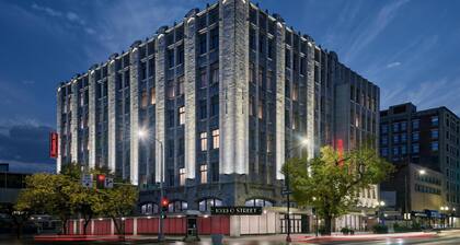 Hampton Inn by Hilton Lincoln Downtown