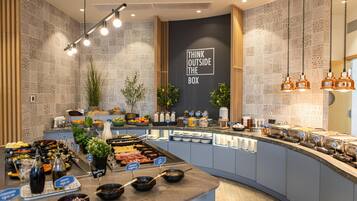 Free daily buffet breakfast