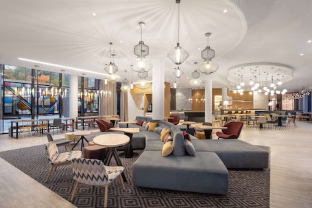 Lobby. Hampton By Hilton Tallinn