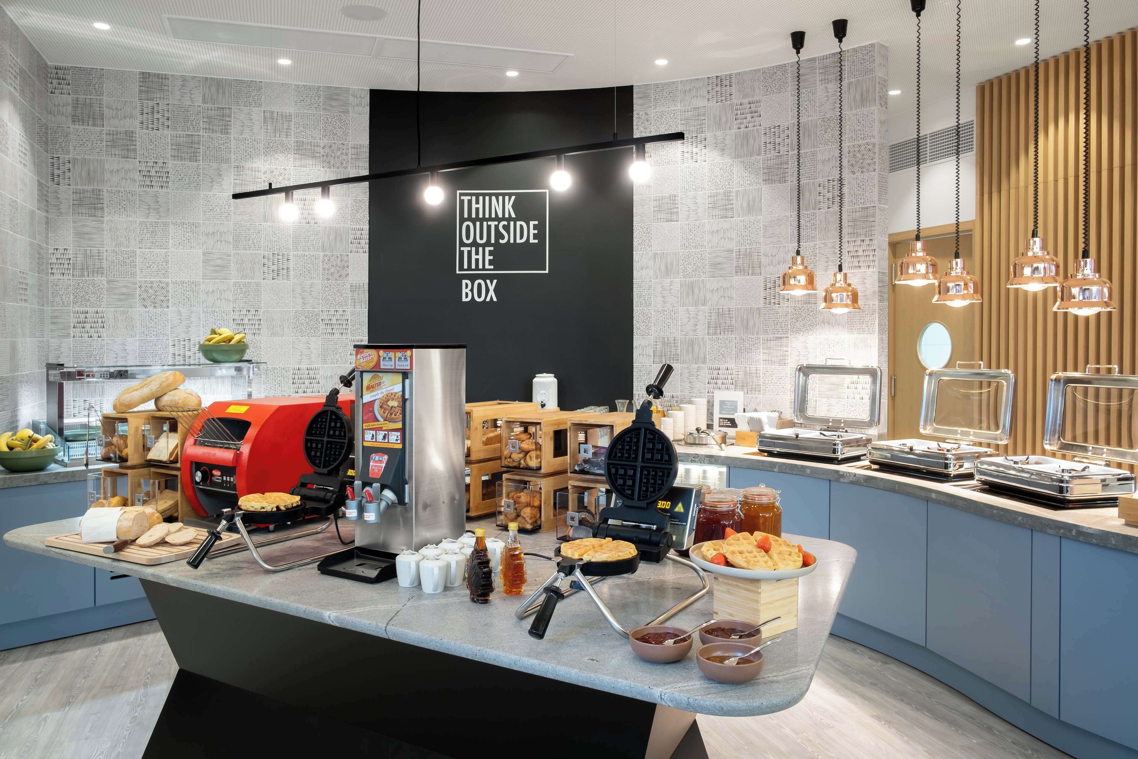 Colazione a buffet inclusa, servita tutte le mattine 