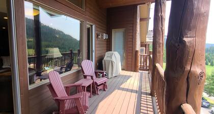Spacious 2-bedroom Ski in/Ski out condo in beautiful Big Sky, Montana.