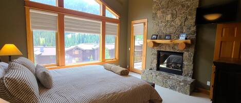 2 chambres, bureau, Wi-Fi, draps fournis