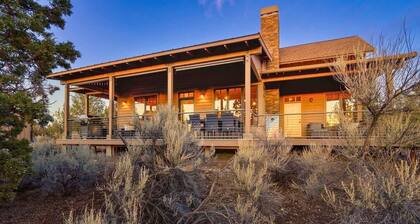 Brasada Ranch Cabin 89 | Hot Tub | Grill | Pool