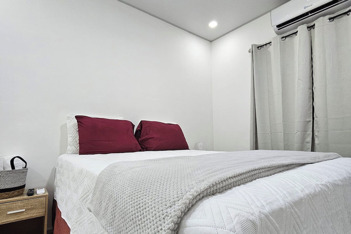 Executive House | 1 bedroom, in-room safe, individually furnished, blackout curtains