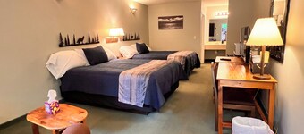 Cozy studio in charming Bellaire with AC, WiFi
