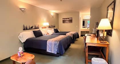 Cozy studio in charming Bellaire with AC, WiFi