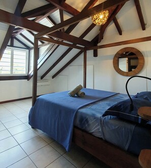 4 chambres, lit parapluie, Wi-Fi, draps fournis