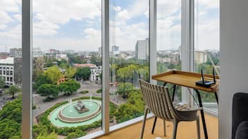 Departamento, balcón (1003) | Área de sala de estar