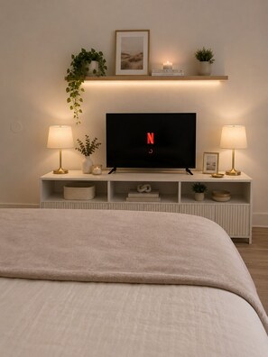 1 bedroom, iron/ironing board, free WiFi