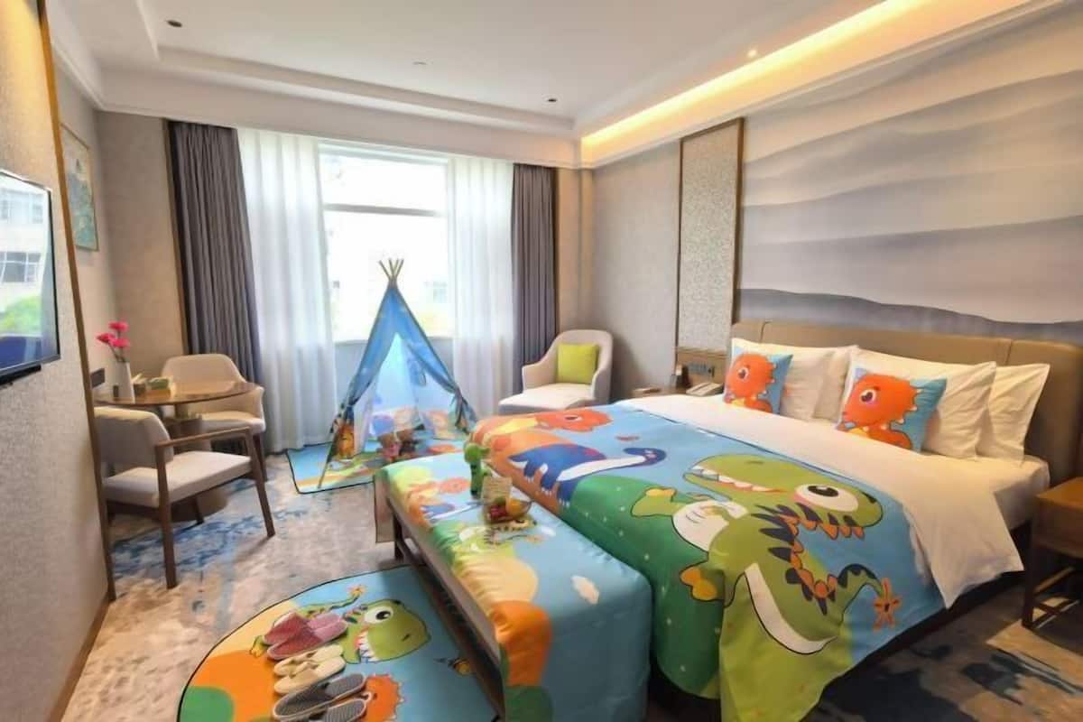 Cots/infant beds