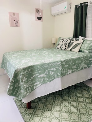 1 chambre, fer et planche Ă repasser, Wi-Fi, draps fournis