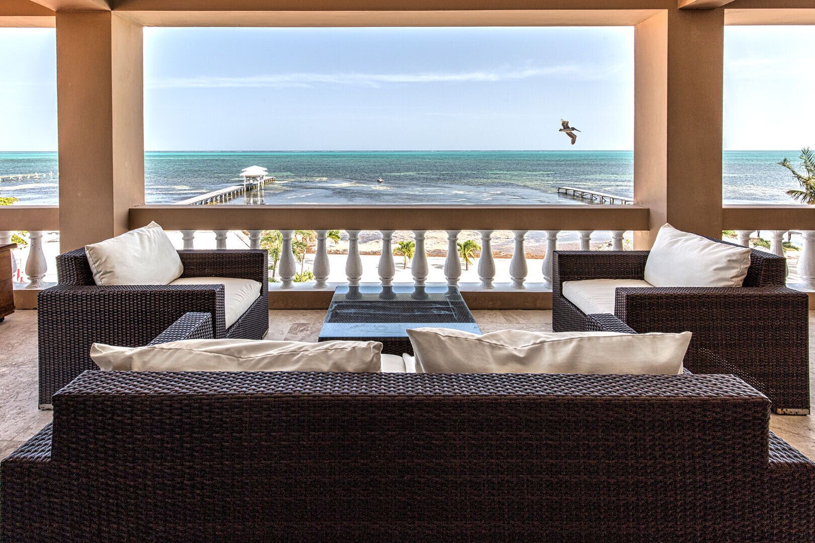 Deluxe Suite, 3 Bedrooms, Non Smoking | 3 bedrooms, in-room safe, desk, laptop workspace