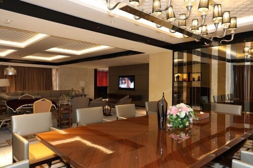 Dongfang Mingyuan Hotel