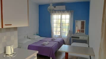 1 habitación, wifi y ropa de cama