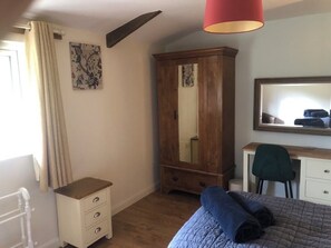 2 camere, ferro/asse da stiro, culla da viaggio, Wi-Fi gratuito