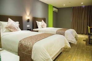 Room - City Wanyi Hotel (Shenzhen East Railway Station Buji Shop) (Shenzhen)