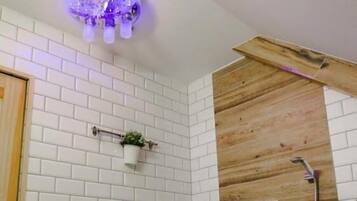 Exclusive Apartment, Mountain View | Bathroom | Shower, rainfall showerhead, slippers