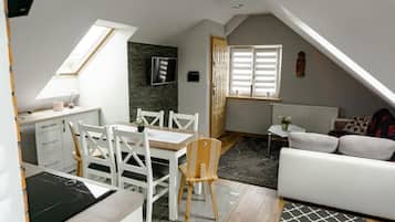 Apartemen Eksklusif, pemandangan gunung | Area keluarga | Konsol video game dan printer