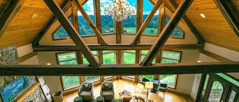 TV, fireplace, ping pong