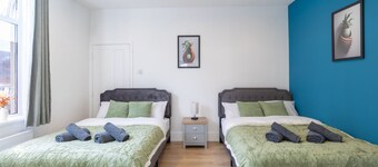 Open Mind Property - 2 Beds & Free Parking