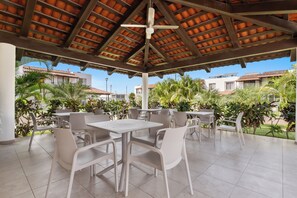 Outdoor dining - Modern Pool Side, 3 Bdrm House With Parking (Puerto Vallarta)