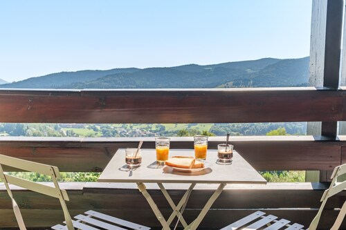 Le petit gîte de la Vallée - Vue montagne, parking