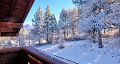 Casa-Les Heureux, magnifique chalet à Risoul 1850