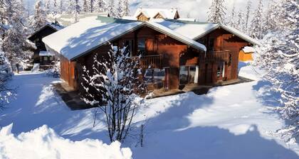 Casa-Les Heureux, magnifique chalet à Risoul 1850