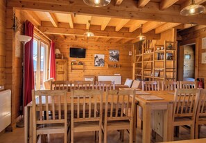 Dining - Casa-Forêt Blanche, splendide chalet (Risoul)