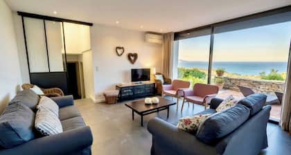 Casa-Gaou-Benat : Villa en bord de mer avec vues
