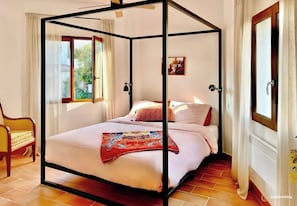3 dormitorios, tabla de planchar con plancha, wifi y ropa de cama