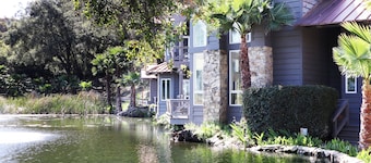 Pomelo Cabin @ Vinyard Winery, 6 Adults, 2 Kids, Wifi, AC, Fallbrook