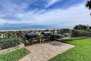 Terrace/patio - Ocean waves at your feet! Oceanfront - Ponce Inlet, FL (Ponce Inlet)