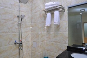 Bathroom - Luoping Buyi Inn (Luoping)