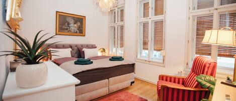 1 غرفة نوم ومكتب ومكواة/لوح كي وواي فاي مجانًا