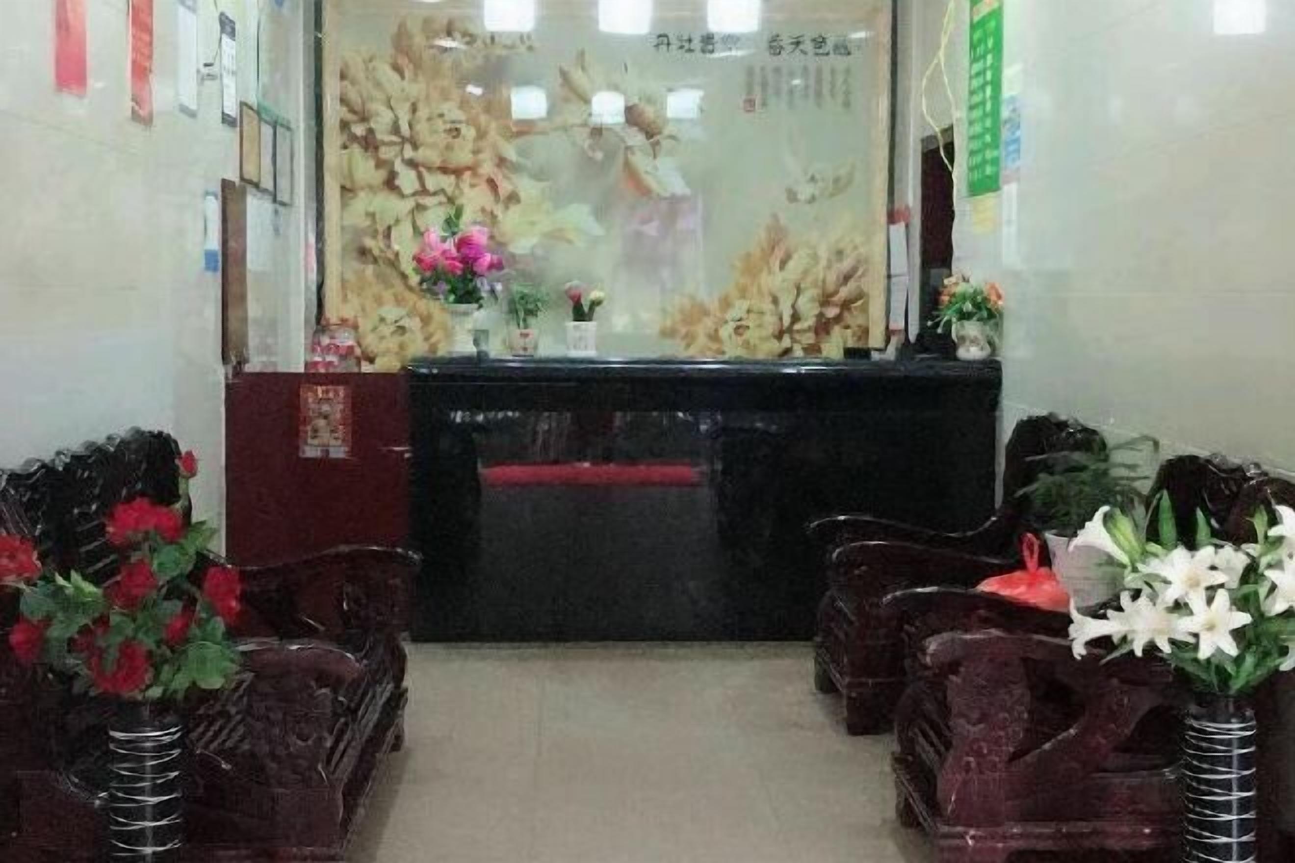 المنشأة من الداخل