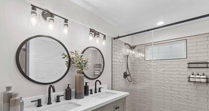 Downtown - Sleeps 8 - We Love Doggies!