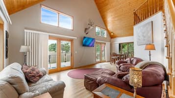 智能電視、足球機