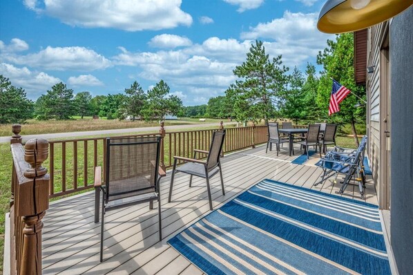 Outdoor dining - Rec Garage ~ Fire Pit ~ Pool ~ Sauna ~ Views (Danbury)