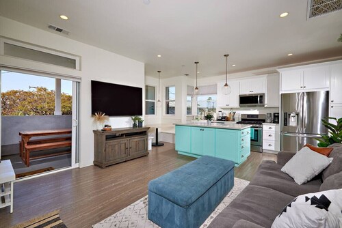 Seafoam Sanctuary - Close to beaches & restaurants