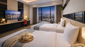 A modern hotel room with two beds, a TV, and a city view. - Penguin Aurora City Hotel (Linhai Chonghemen) (Linhai)