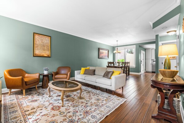 智能電視、足球機