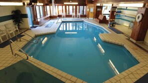 Piscina coperta, piscina all'aperto