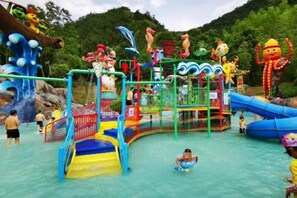 Children's area - Chengmao Intoxication Hot Spring Hotel (Huangshan)