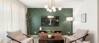 Cozy 2BR newly renovated mid-century modern duplex